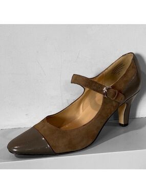 Karen Scott Brown and Grey Mary Jane Heels Cap Toe Size 8